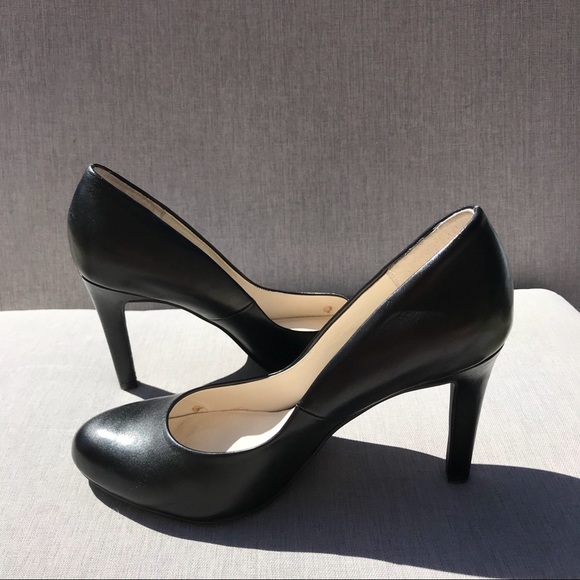 ALDO Black Leather Pumps - Picture 1 of 6